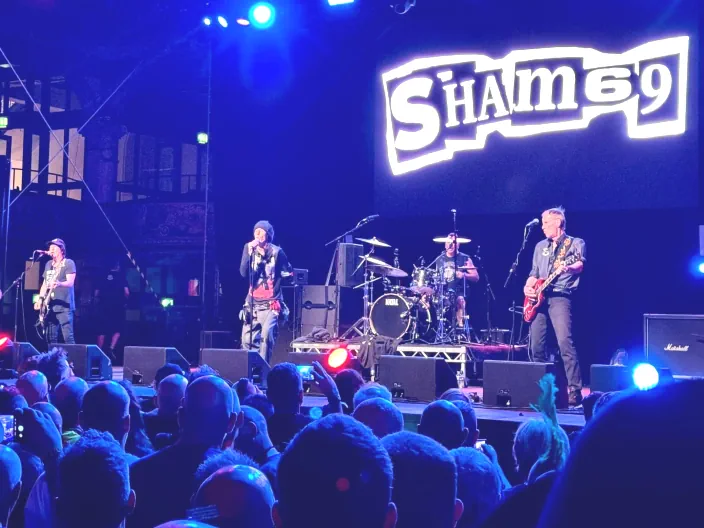Spike with Sham 69